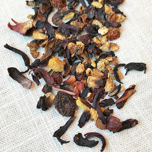 Black Bear Blackberry Herbal Loose Leaf Tea | Stash Tea